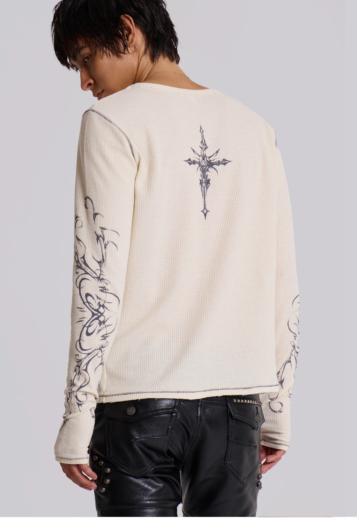 Letter Henley T-shirt - Off White