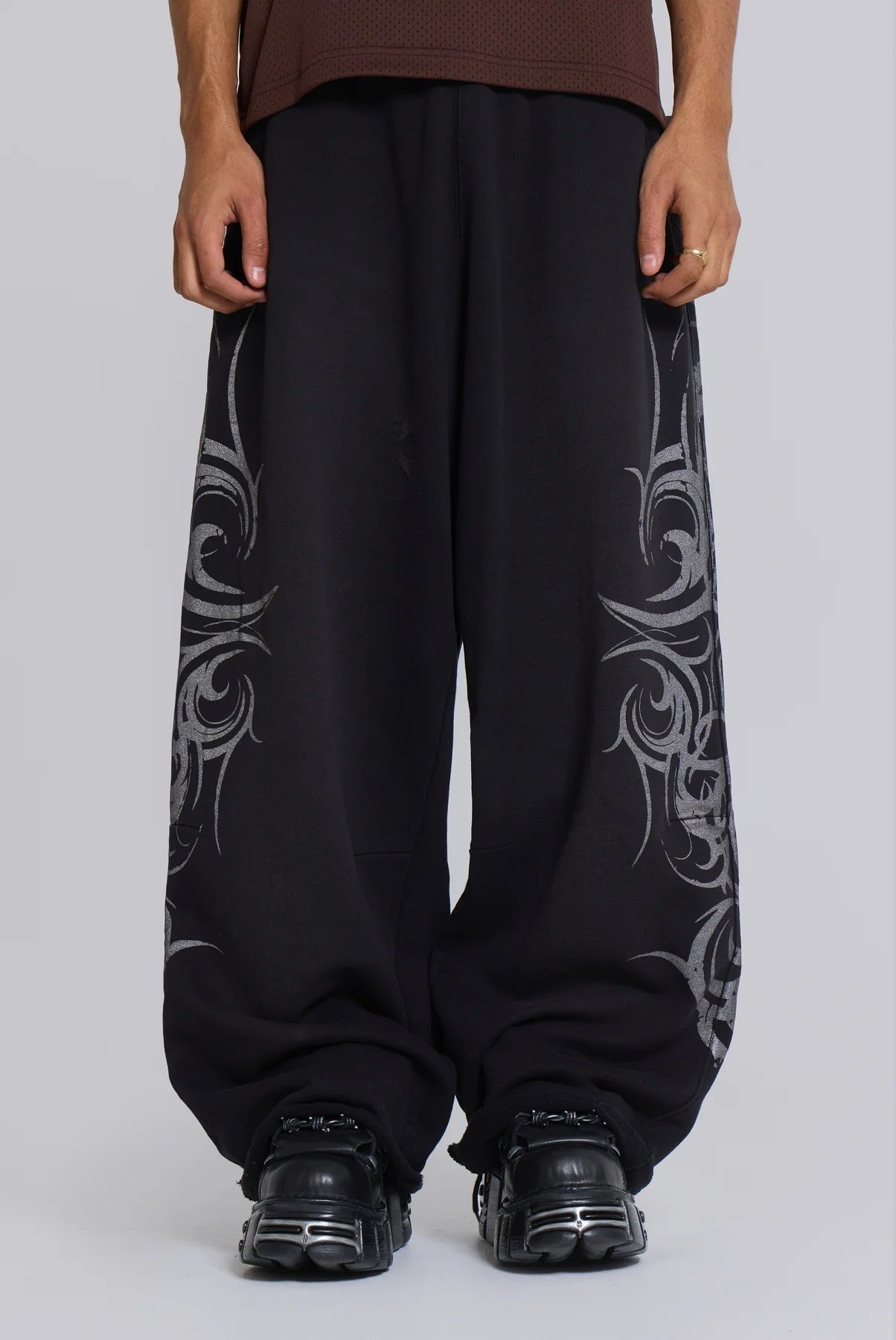 Baggy Tattoo Sweat Pants - Black